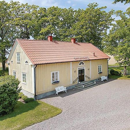 Lovely Home In Motala With Wifi Exterior foto